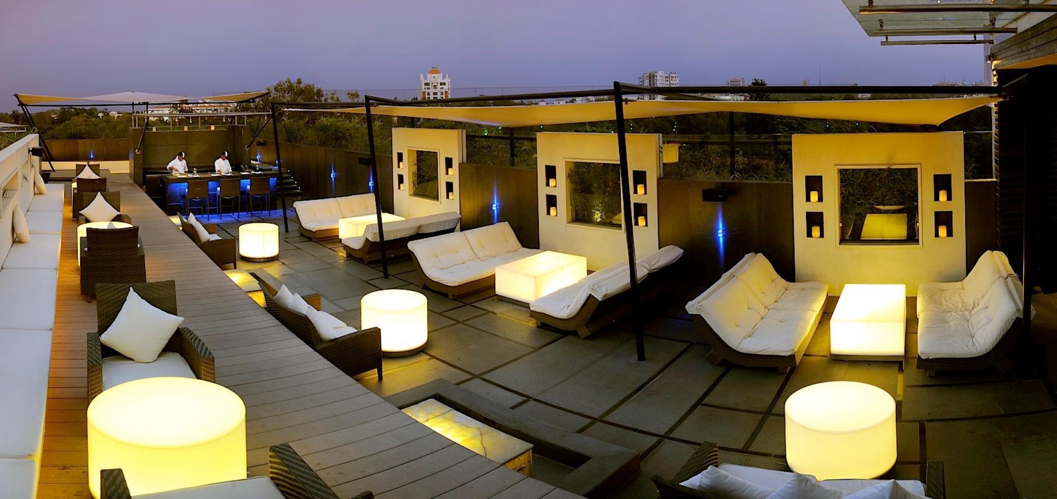 Hotel The Lalit Ashok Bangalore Exterior foto